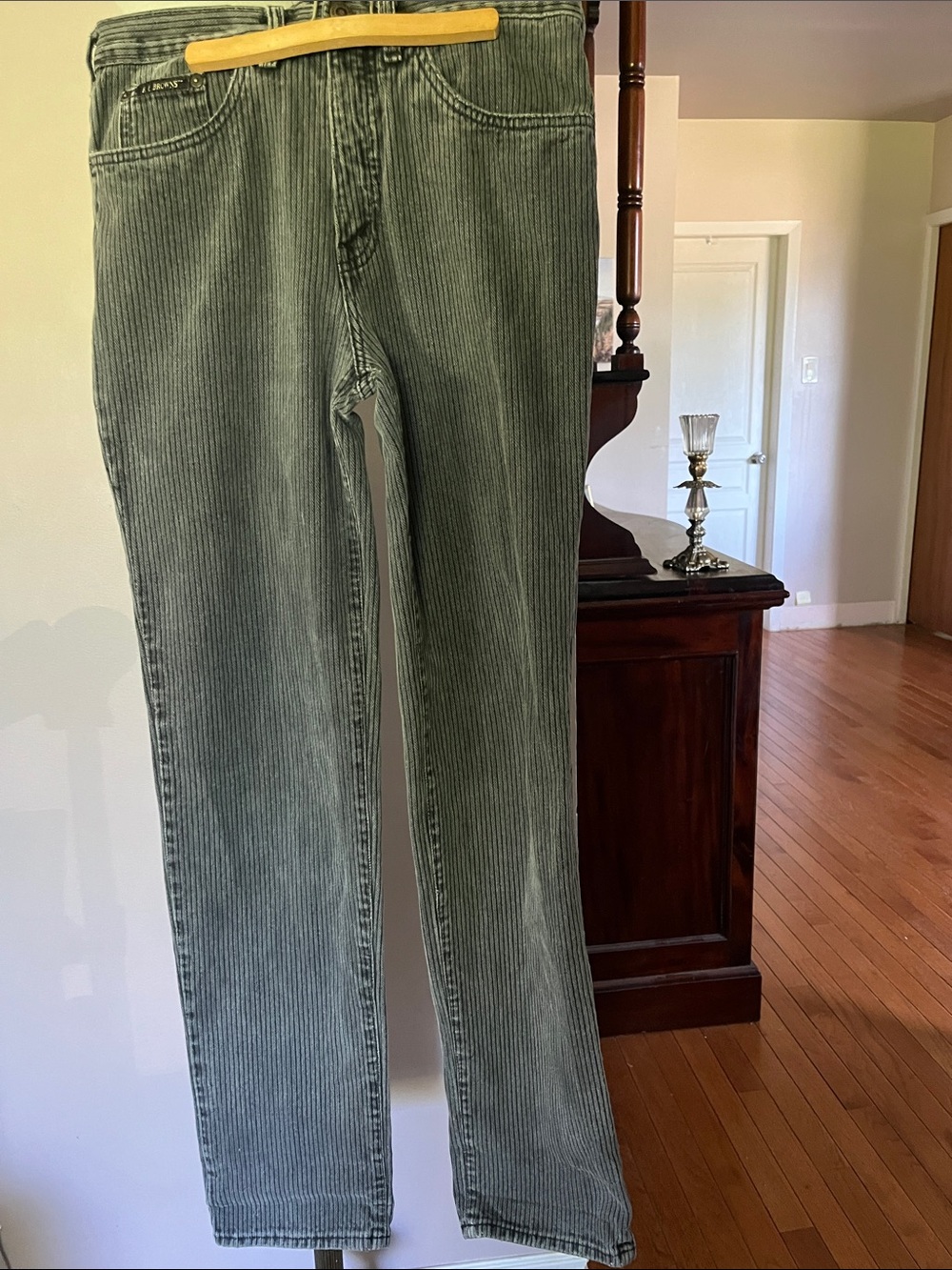 Ladies Vintage 80s Gray High Waisted Corduroy Jeans Made in Canada